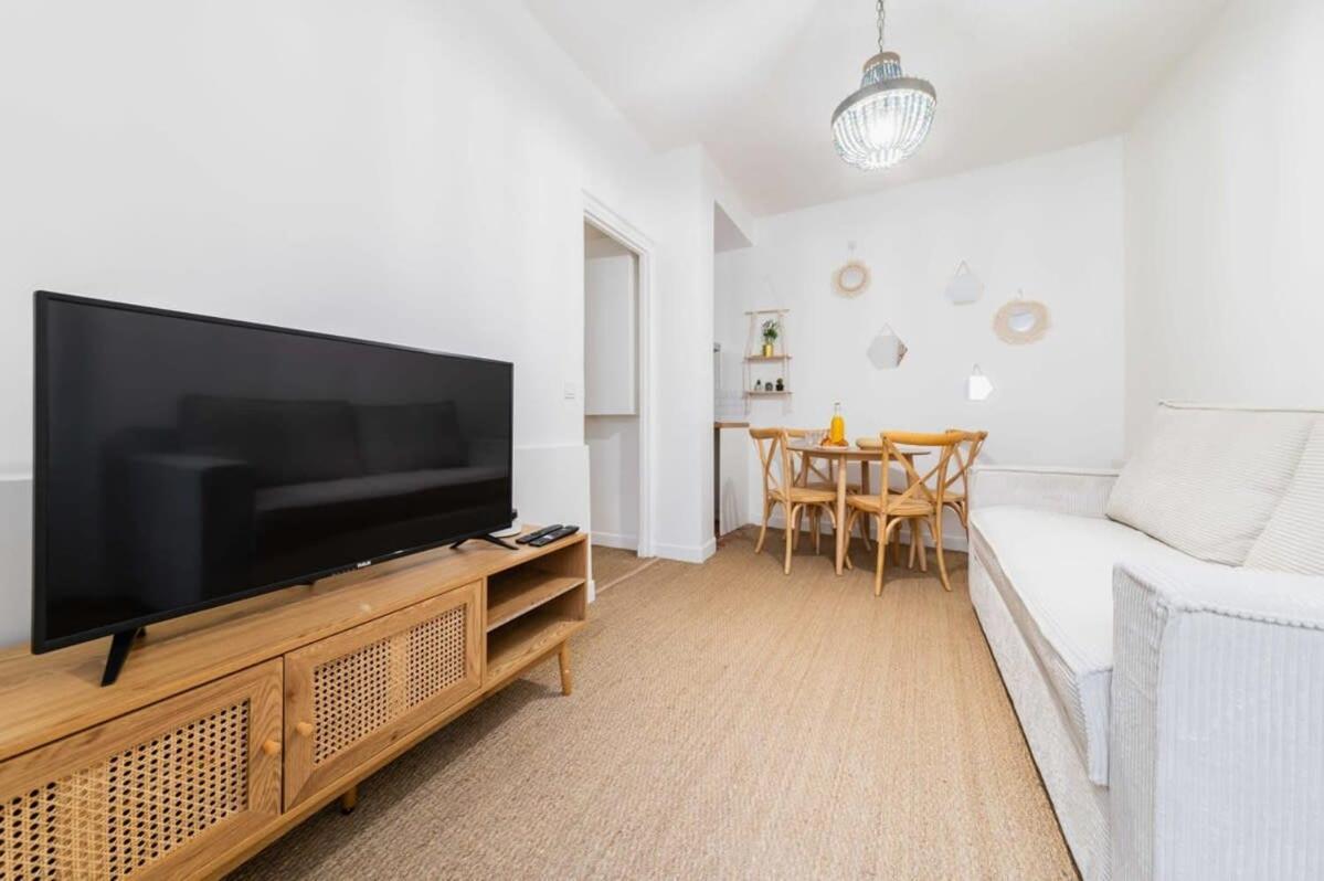 Ferienwohnung Jolie 2 Pieces 35M2 Bien Equipee 4P - Paris 20 - Flat-Guest Exterior foto